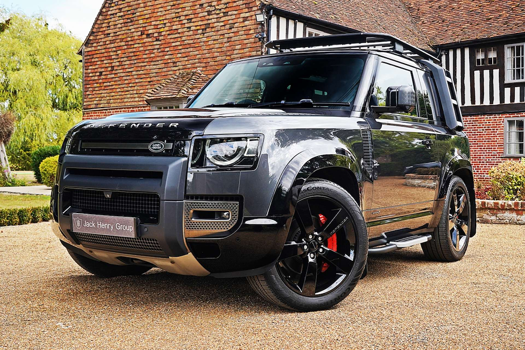 Land Rover Defender