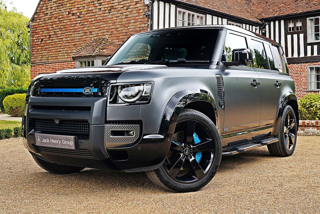 Land Rover Defender