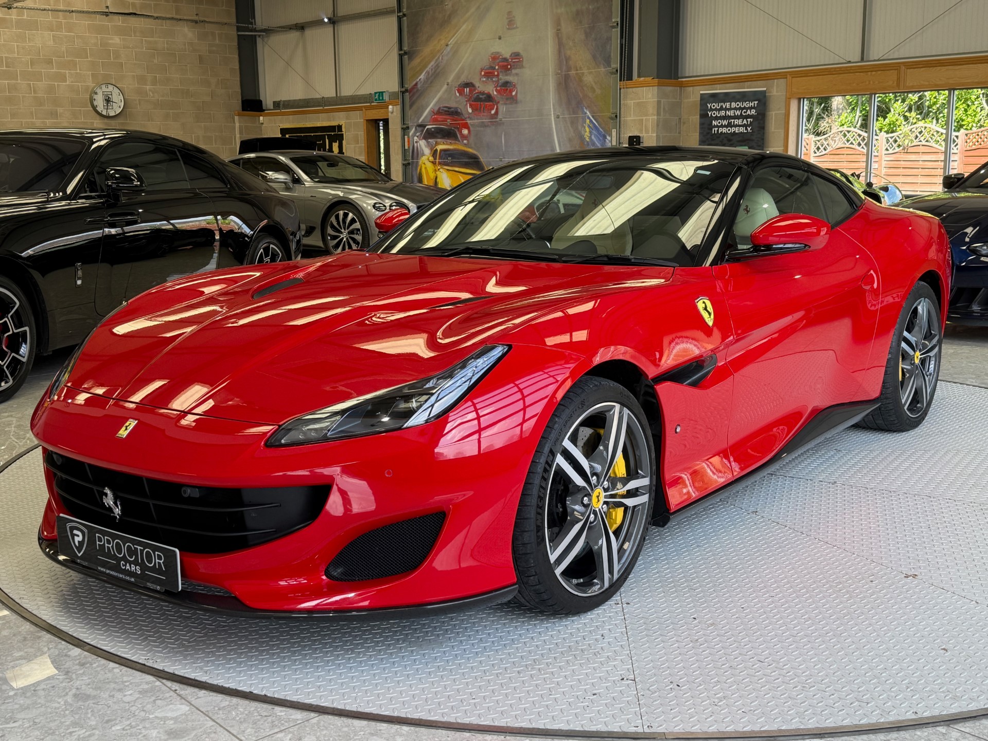 2018 Ferrari Portofino 3.8T V8 F1...