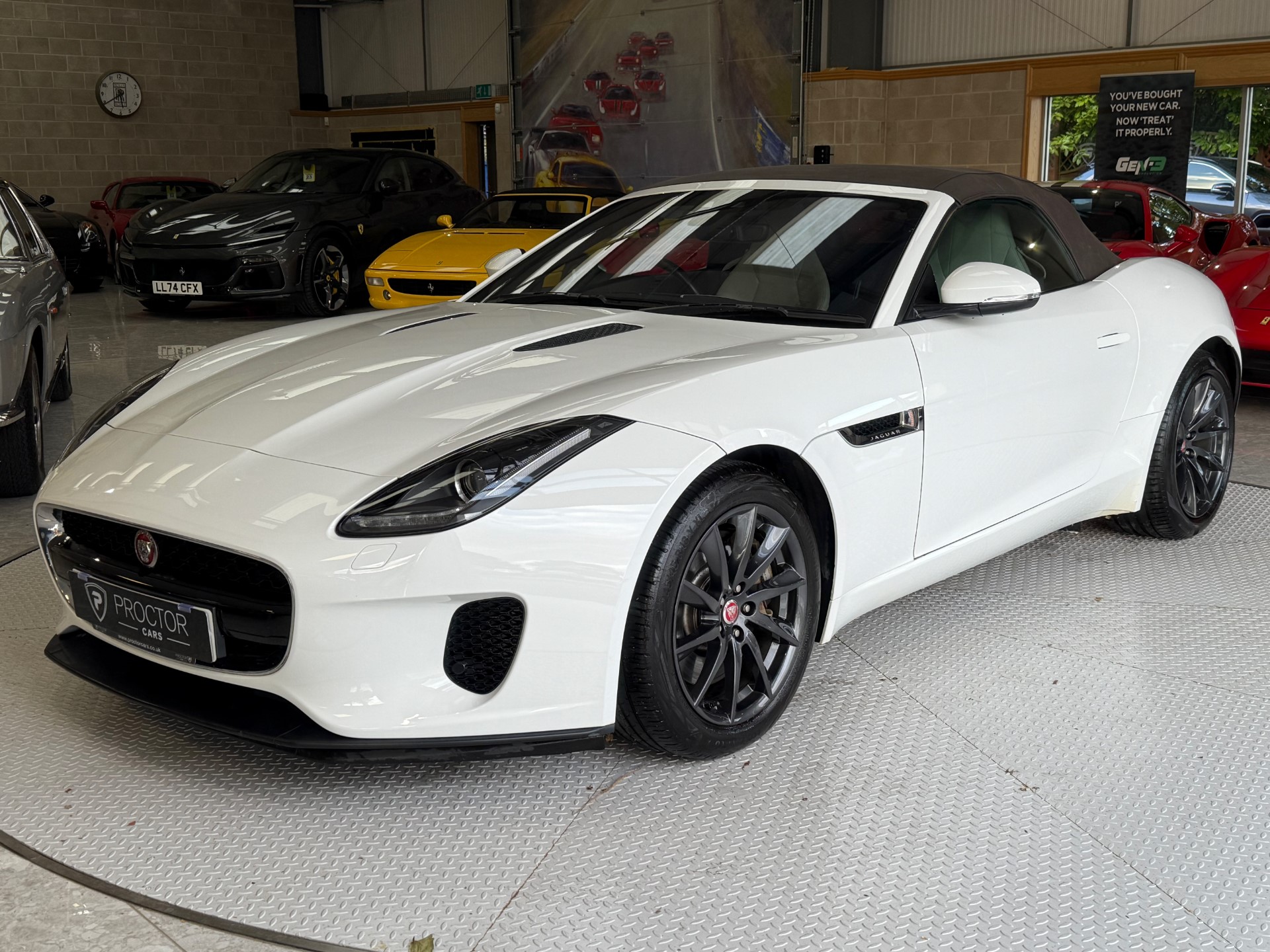 2017 Jaguar F-Type 3.0 V6 Auto E...
