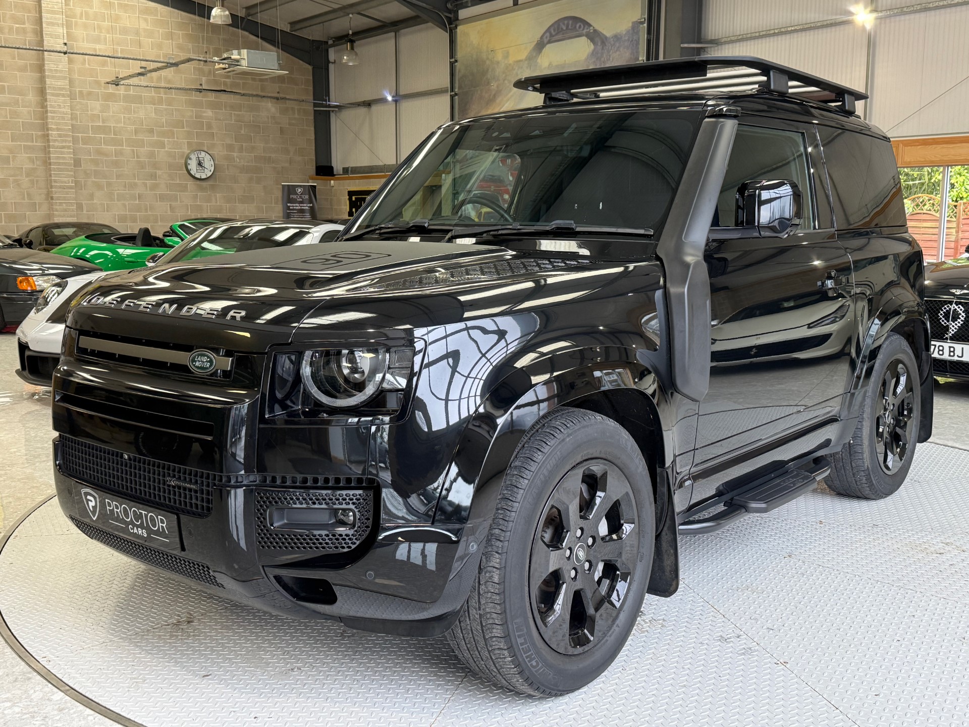 2022 Land Rover Defender 90 3.0...