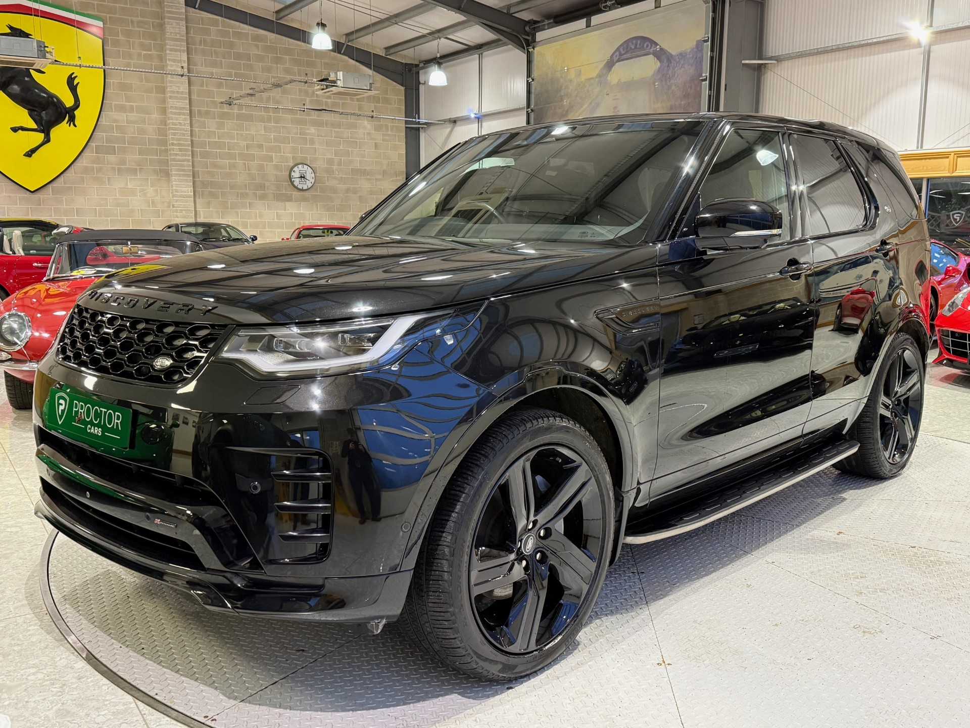 2022 Land Rover Discovery 3.0...