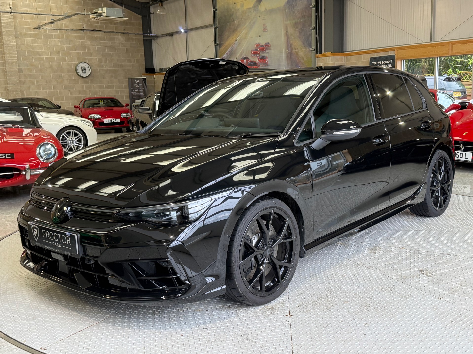 2025 Volkswagen Golf 2.0 TSI R...