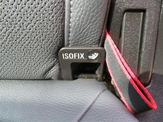 vauxhall zafira isofix