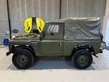 Used Land Rover Defender 90