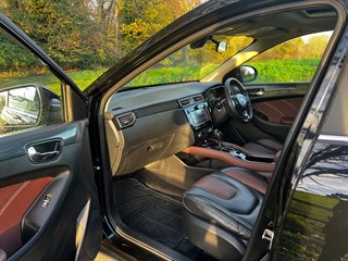 Used DFSK Glory from GL Cars