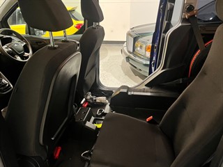 Used Ford Tourneo Connect from GL Cars