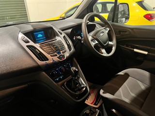 Used Ford Tourneo Connect from GL Cars