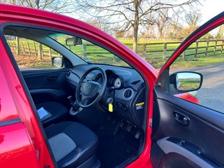 Used Hyundai i10 from GL Cars