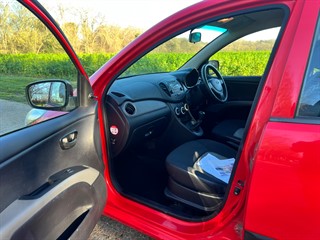 Used Hyundai i10 from GL Cars