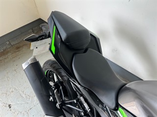 Used Kawasaki Ninja 125 from GL Cars