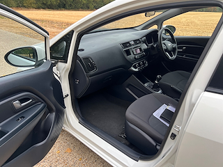Used Kia Rio from GL Cars