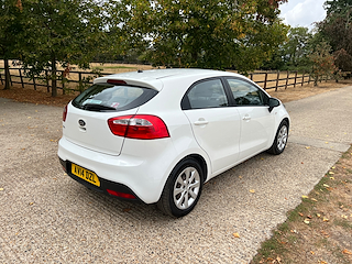 Used Kia Rio from GL Cars