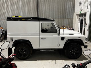 Used Land Rover Defender 90 from GL Cars