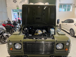Used Land Rover Defender 90 from GL Cars