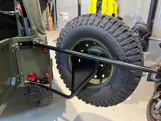 Used Land Rover Defender 90 from GL Cars