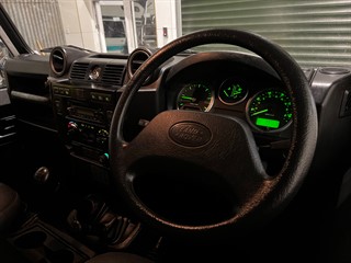 Used Land Rover Defender 90 from GL Cars