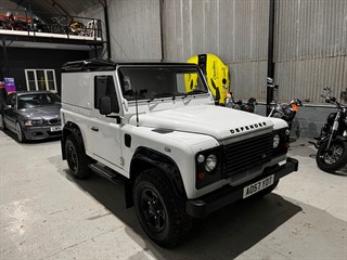 Used Land Rover Defender 90 from GL Cars