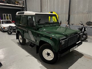Used Land Rover Defender 90 from GL Cars