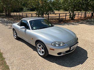 Used Mazda MX-5 from GL Cars