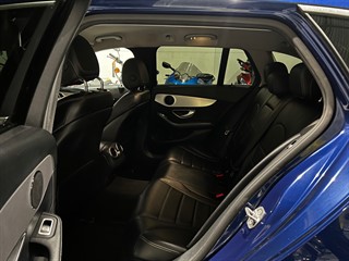 Used Mercedes C200 from GL Cars
