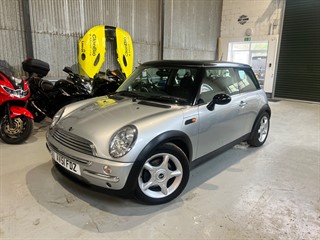 Used MINI Cooper from GL Cars