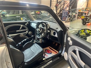 Used MINI Cooper from GL Cars