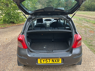 Used Toyota Yaris from GL Cars