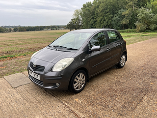 Used Toyota Yaris from GL Cars