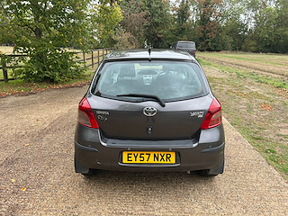 Used Toyota Yaris from GL Cars