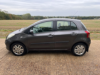 Used Toyota Yaris from GL Cars