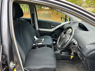 Used Toyota Yaris from GL Cars
