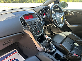 Used Vauxhall Astra from GL Cars