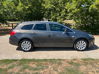 Used Vauxhall Astra from GL Cars