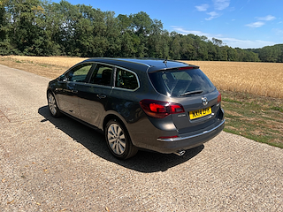 Used Vauxhall Astra from GL Cars