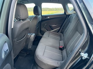 Used Vauxhall Astra from GL Cars