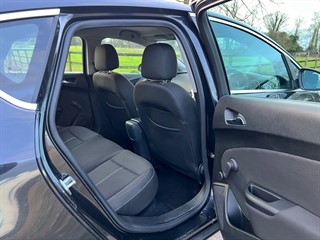 Used Vauxhall Astra from GL Cars