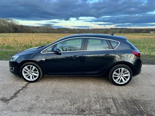 Used Vauxhall Astra from GL Cars