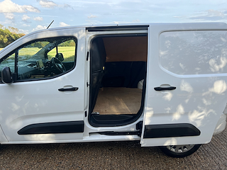 Used Vauxhall Combo from GL Cars