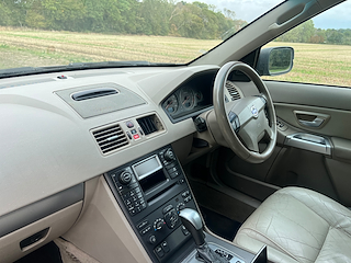 Used Volvo XC90 from GL Cars