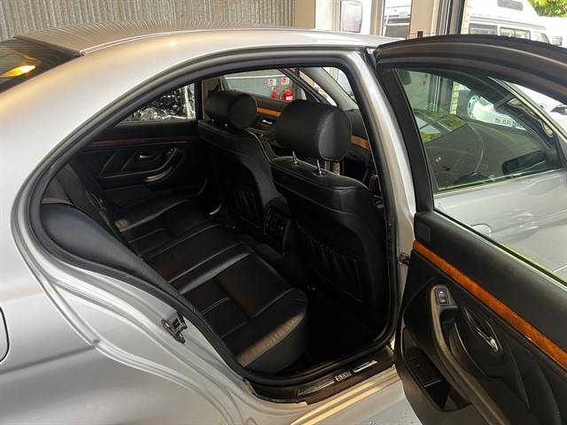 Used BMW 525i