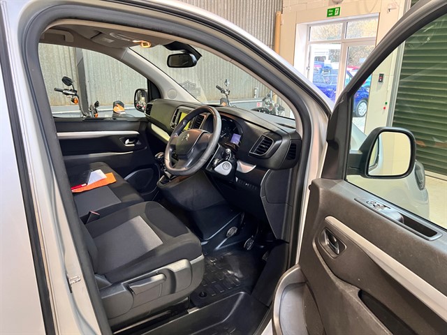 Used Citroen Spacetourer