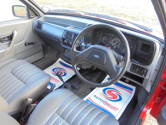Used Ford Escort