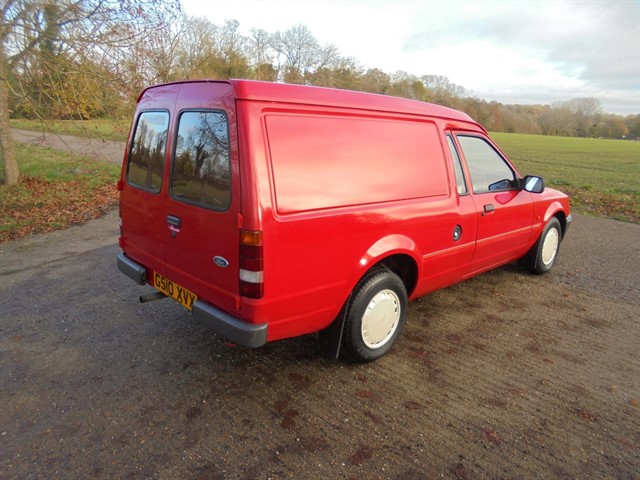 Used Ford Escort