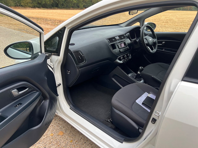 Used Kia Rio