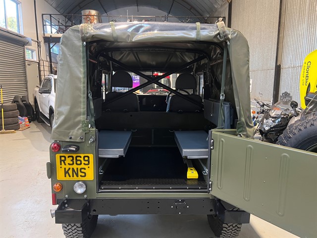 Used Land Rover Defender 90