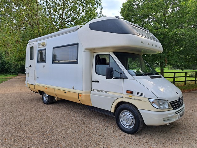 Merc Used Mercedes Sprinter 2.7CDi LAIKA CREOS 3004 for sale in Bury St