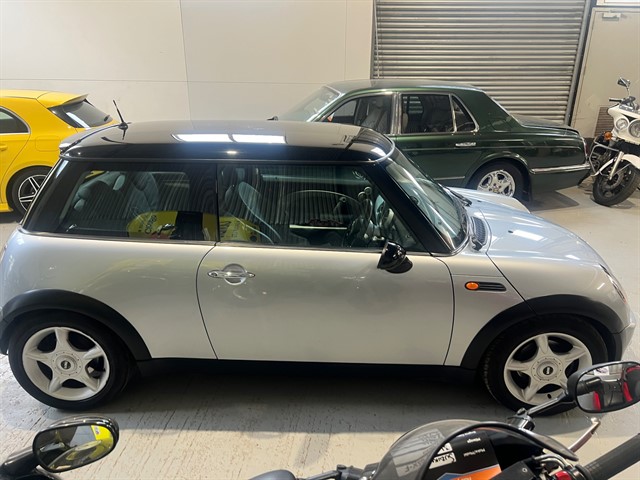 Used MINI Cooper