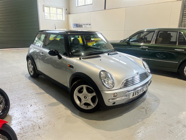 Used MINI Cooper in Bury St Edmunds, Suffolk