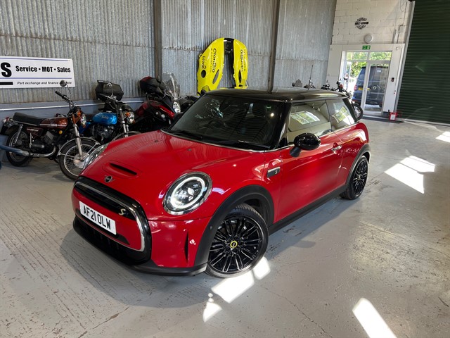 Used MINI Electric Cooper in Bury St Edmunds, Suffolk